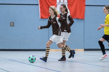 Bild 213 - C-Juniorinnen Loewinnen Cup